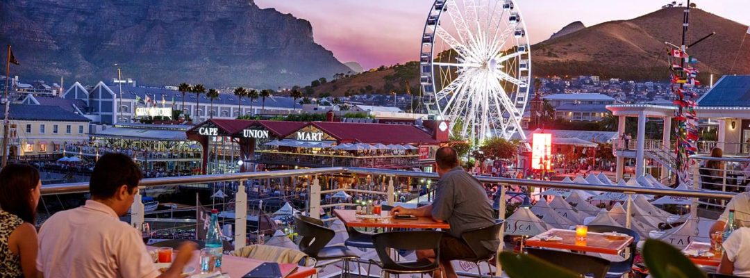 VA_waterfront_restaurant_with_table_mountain_and_cape_wheel