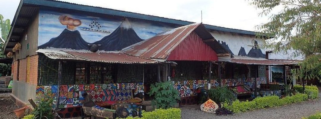 red-rocks-rwanda-campsite